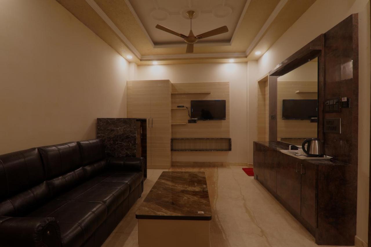 Hotel Shri Tirupati Residency Lucknow Exterior foto