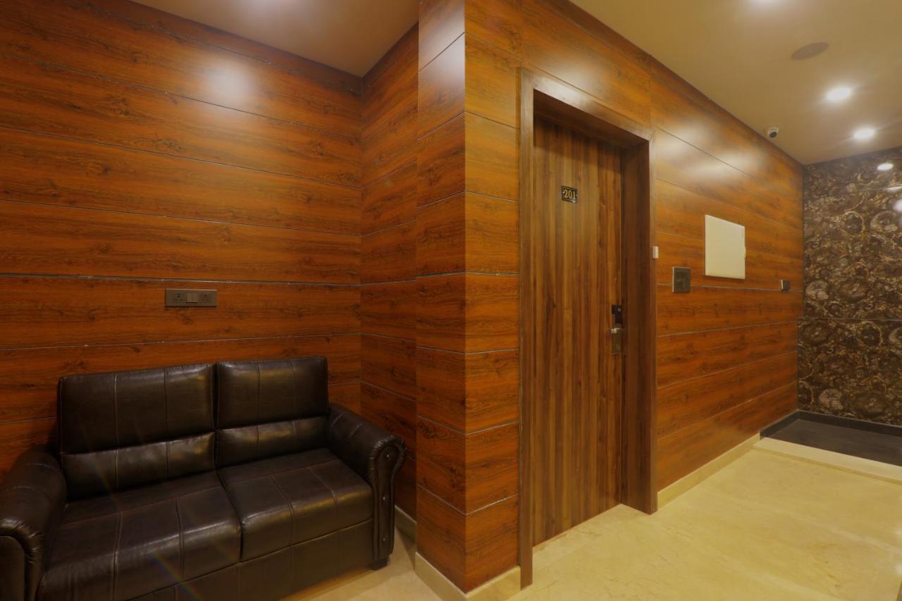 Hotel Shri Tirupati Residency Lucknow Exterior foto